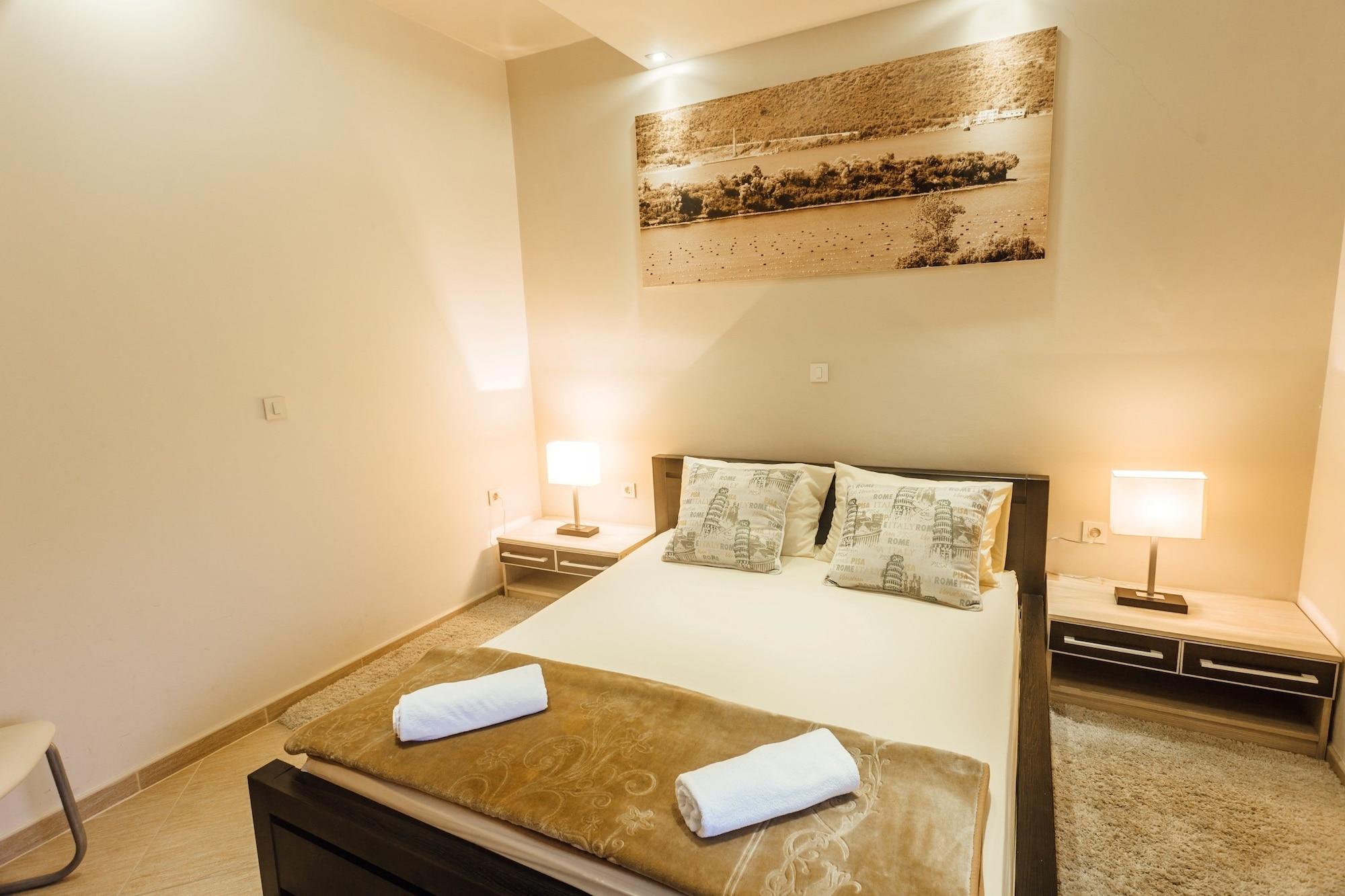 Apartments Monet Тиват Екстер'єр фото