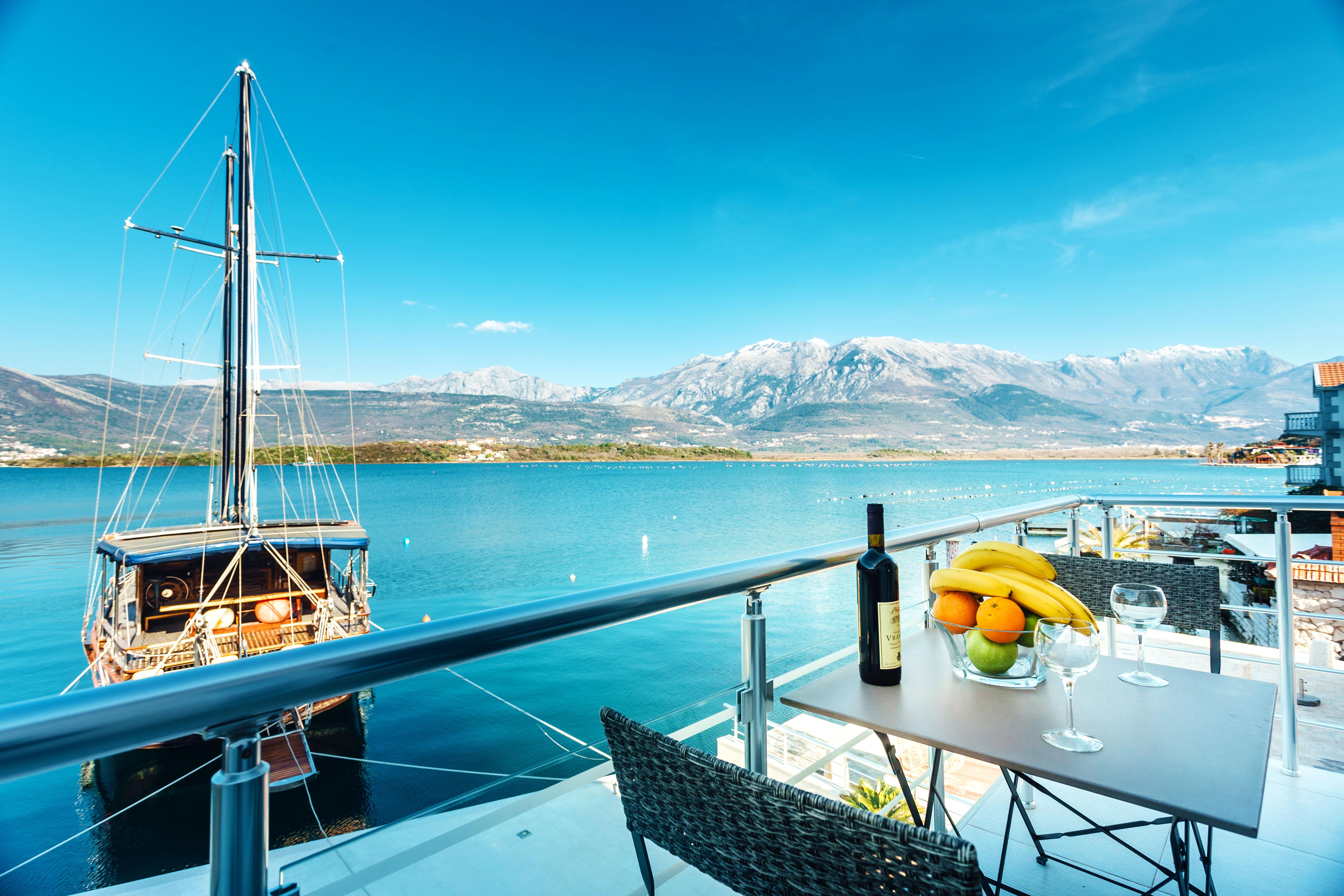 Apartments Monet Тиват Екстер'єр фото