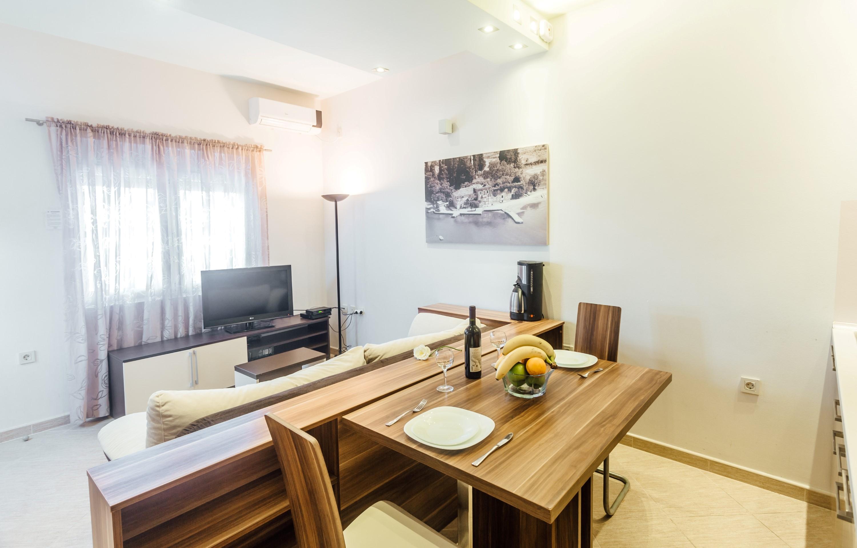 Apartments Monet Тиват Екстер'єр фото